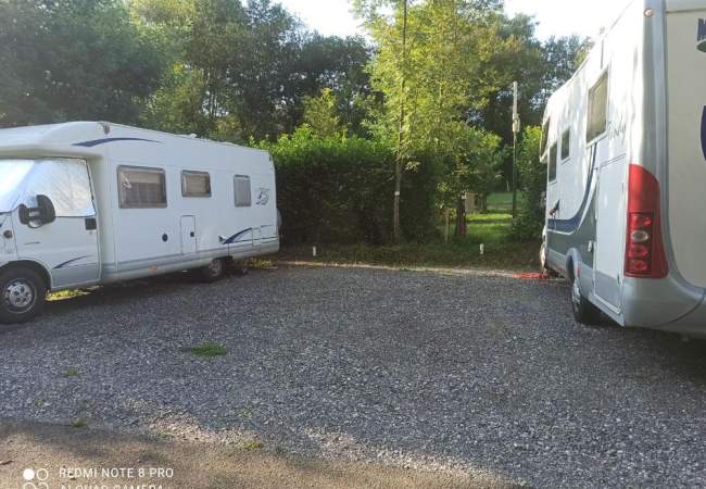 aire camping car pays basque.jpg espace "aire de camping car" nouvelle aquitaine
